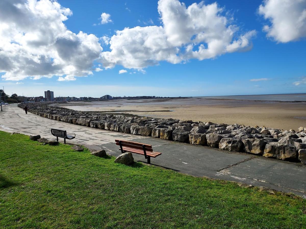 2 Bed Apartment 5Min From Sea In Bare Morecombe Morecambe Extérieur photo